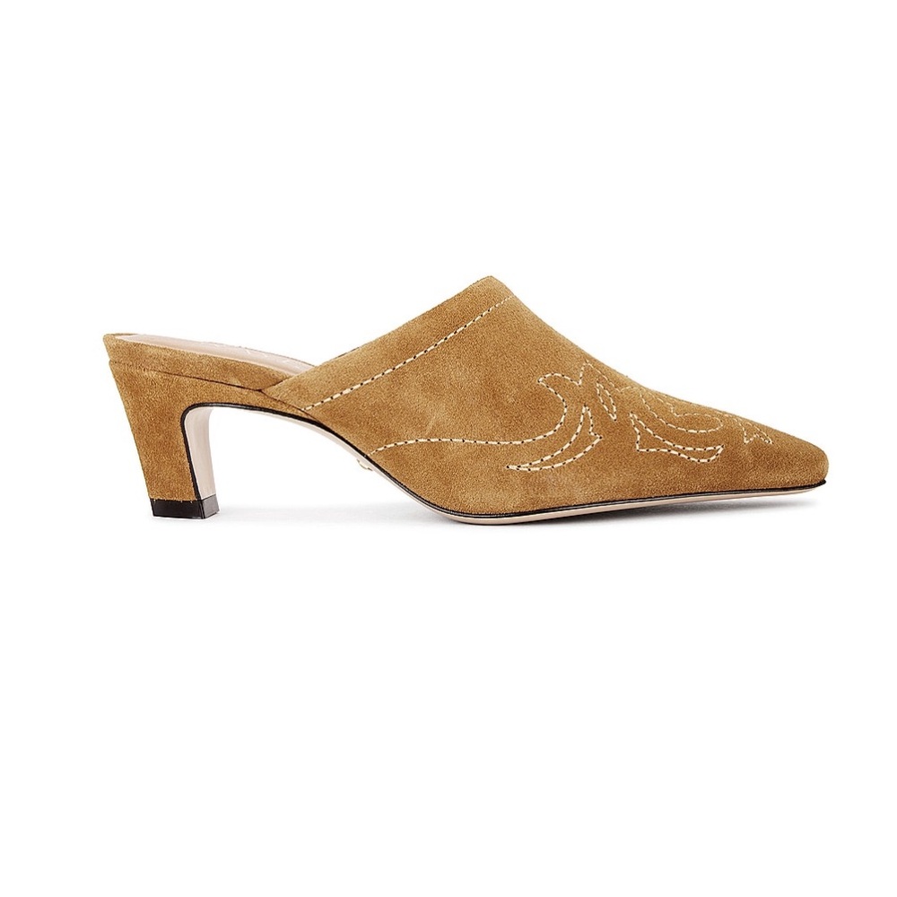 Raye Valentina Mule